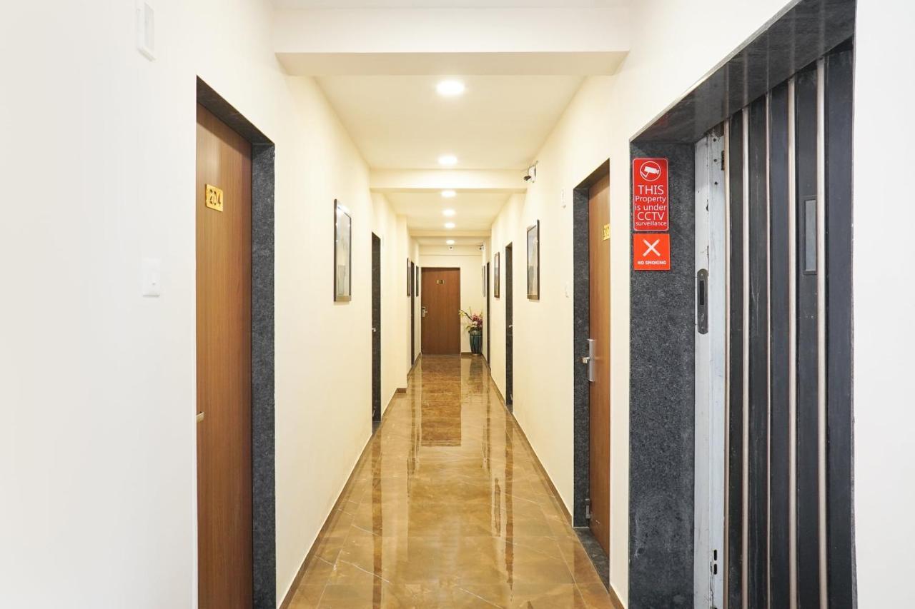 Oyo 19182 Hotel Montana Lonavala Esterno foto