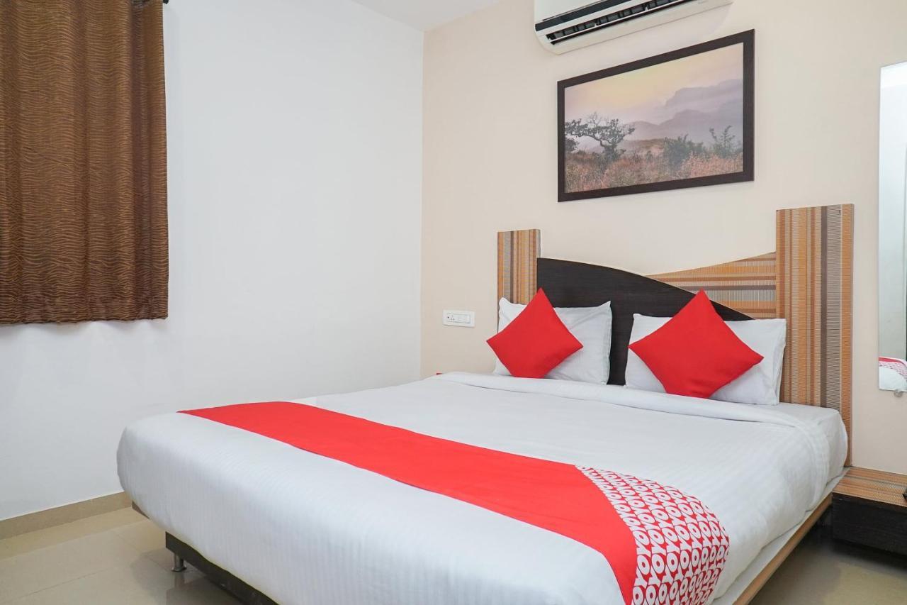Oyo 19182 Hotel Montana Lonavala Esterno foto